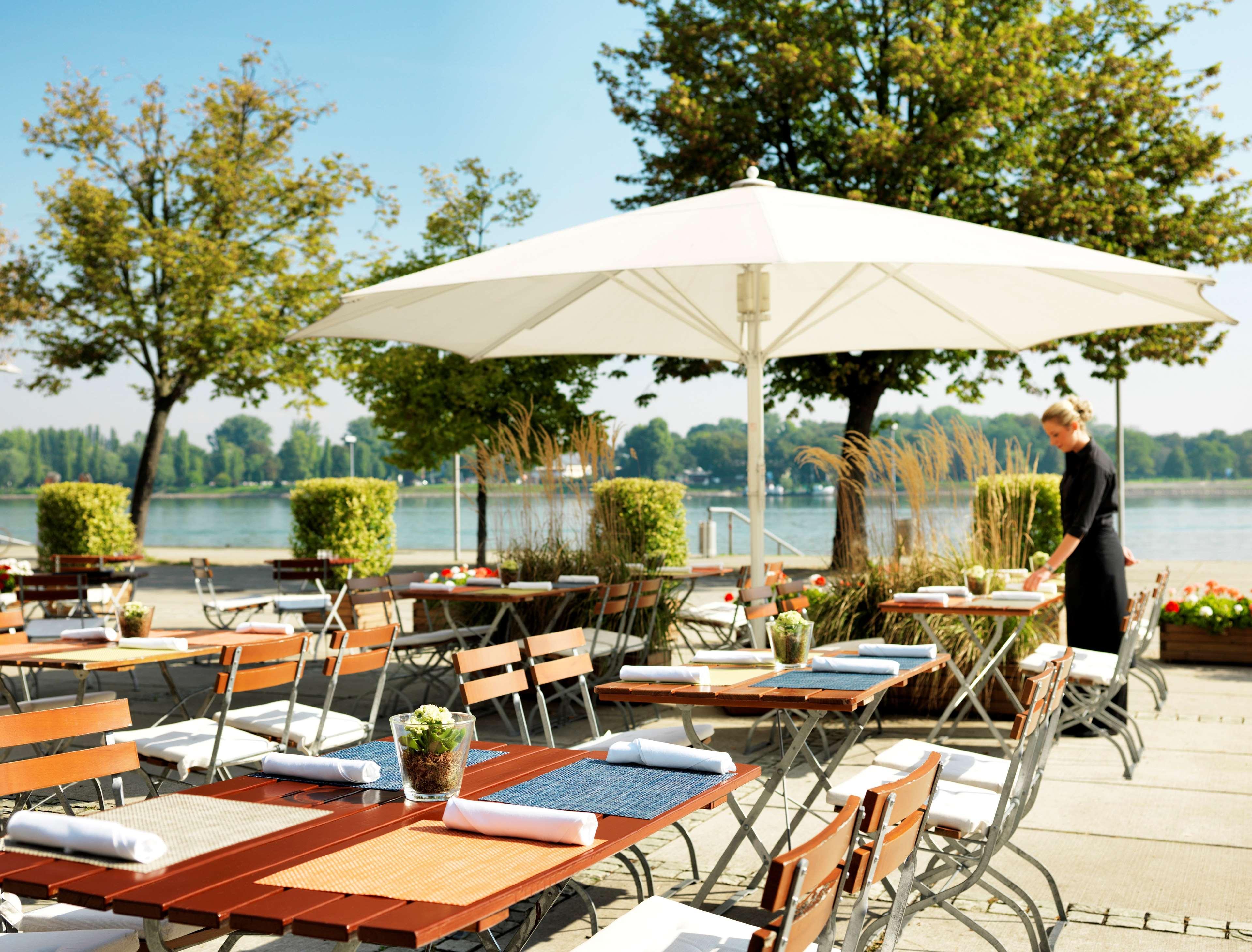 Hyatt Regency Mainz Hotell Exteriör bild Restaurant